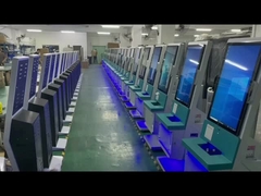 CE Медицинское расчетное обслуживание Сенсорный экран Киоск самообслуживания 32 дюйма Больничная проверка в киоске