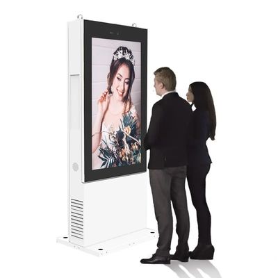 Высокая яркость наружного рекламного экрана с уровнем защиты IP65 и широким диапазоном влажности